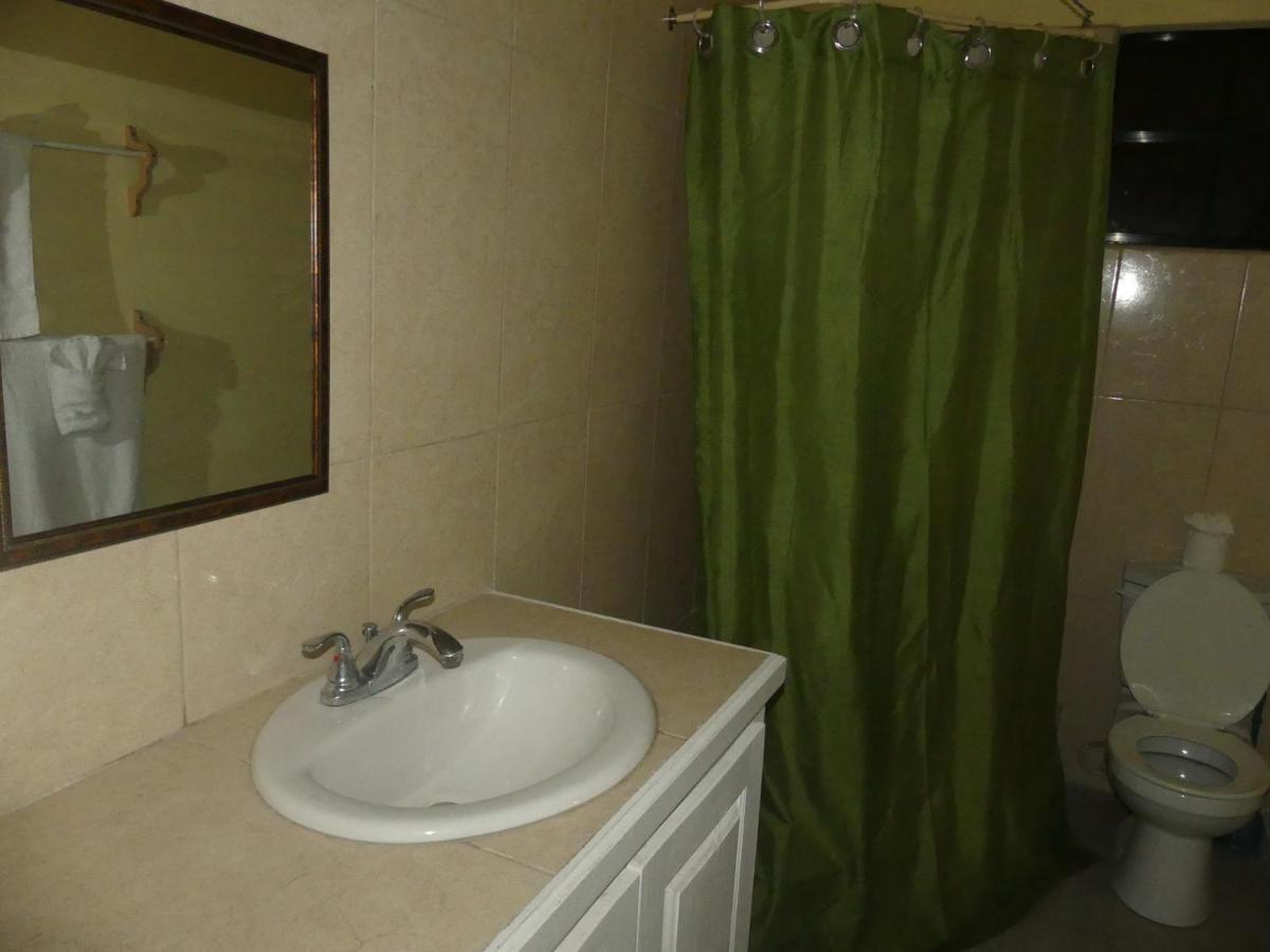 Southern Haven Guesthouse Laborie Esterno foto