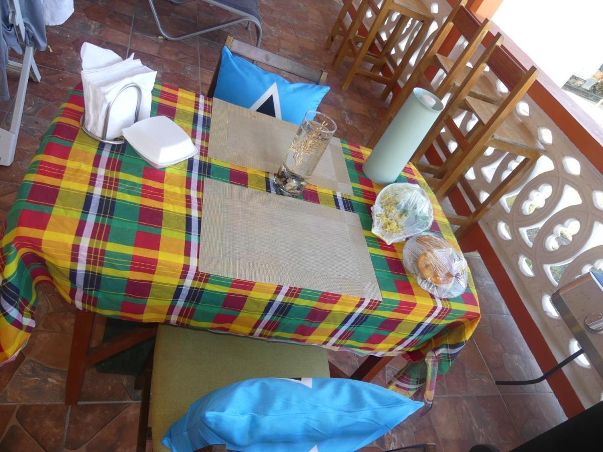 Southern Haven Guesthouse Laborie Esterno foto