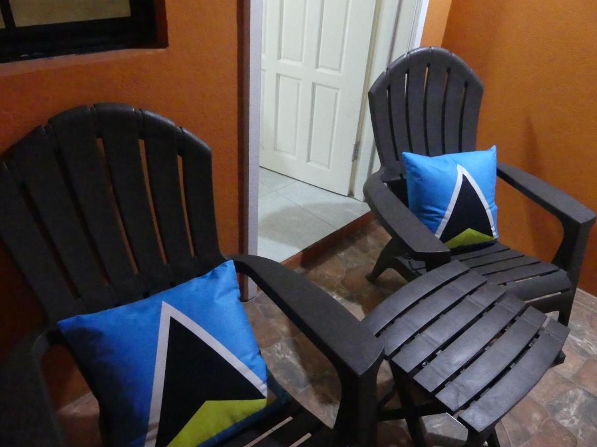 Southern Haven Guesthouse Laborie Esterno foto
