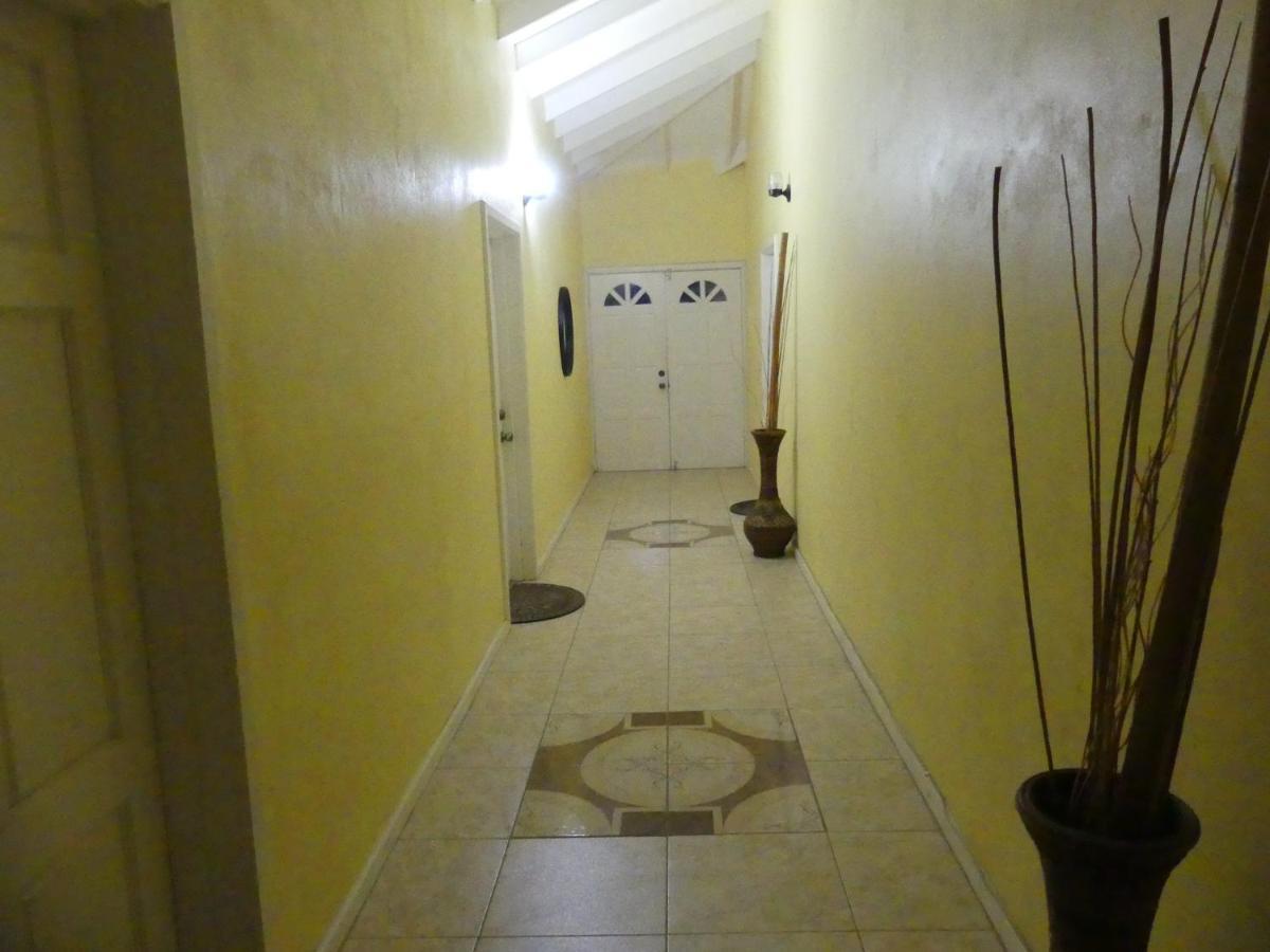 Southern Haven Guesthouse Laborie Esterno foto