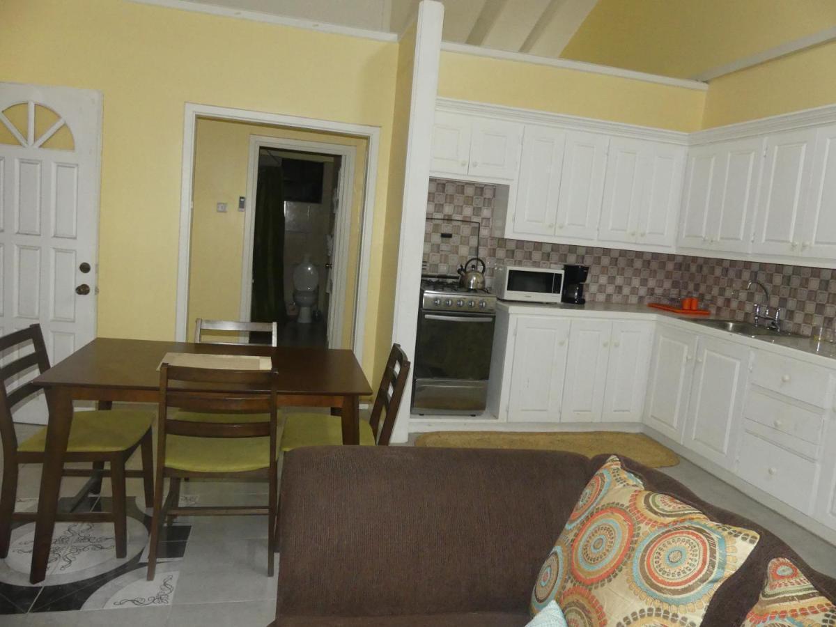 Southern Haven Guesthouse Laborie Esterno foto
