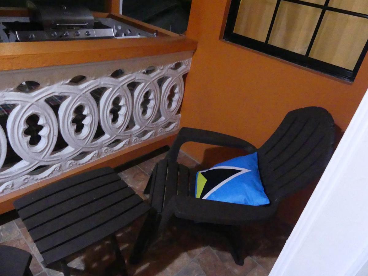 Southern Haven Guesthouse Laborie Esterno foto