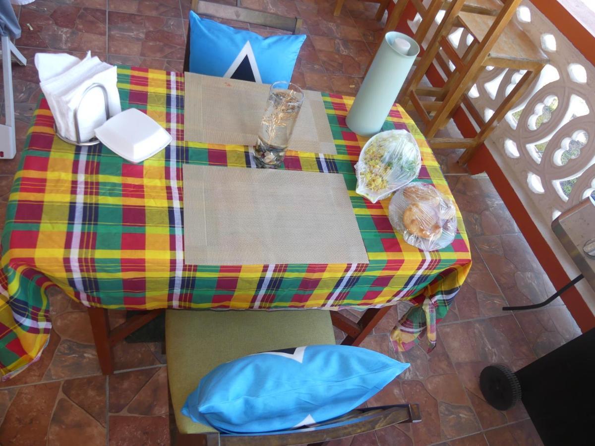Southern Haven Guesthouse Laborie Esterno foto